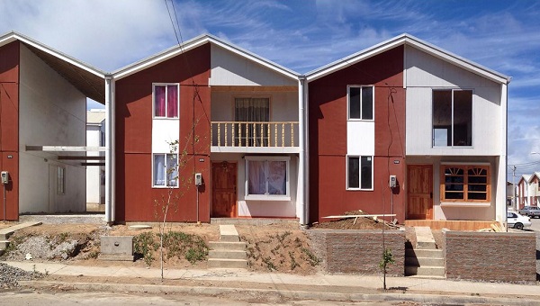projetos-gratuitos-de-habitação-popular-de-Alejandro-Avarena-1