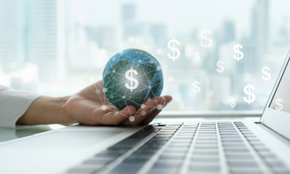 Você já prometeu que iria economizar no mês seguinte e, ainda assim, terminou o período no vermelho? Já comprou algo “porque estava em promoção”, mesmo sem precisar? Esses comportamentos são comuns e não significam falta de inteligência.