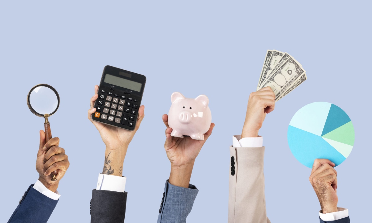 Receber por renda variável pode ser incrível: meses bons aceleram sonhos, e a sensação de “crescer pelo próprio esforço” motiva. O problema é quando o dinheiro vira montanha-russa.